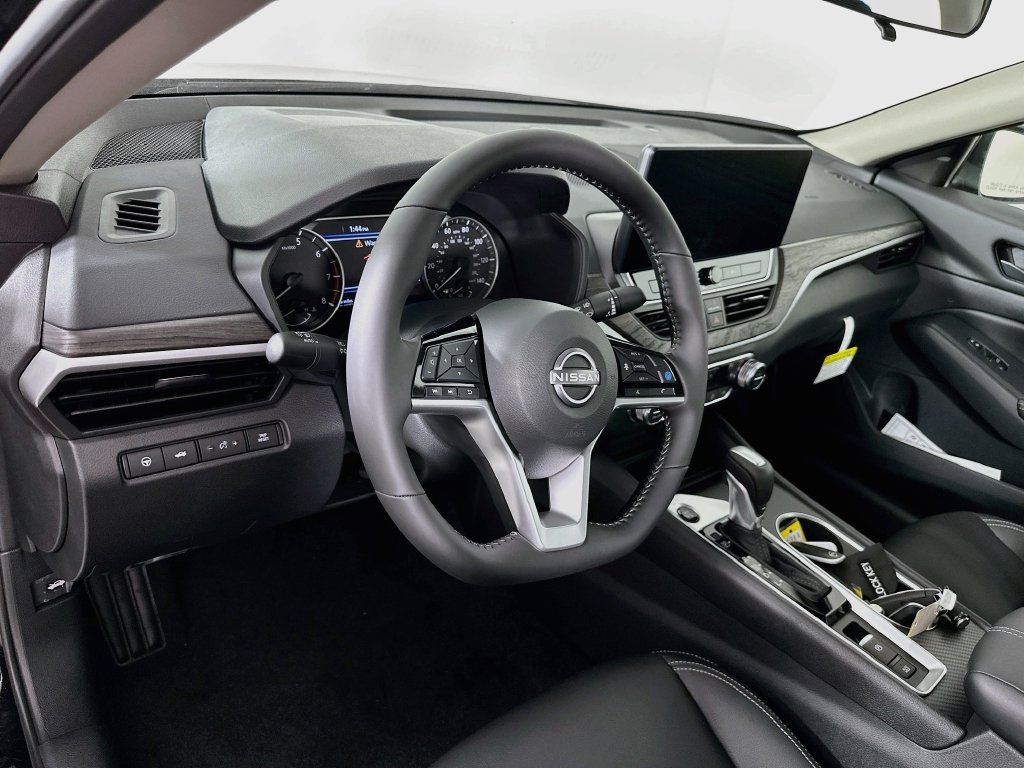 New 2026 Nissan Altima 2.5 SV w/ SV Premium Package FWD image 14