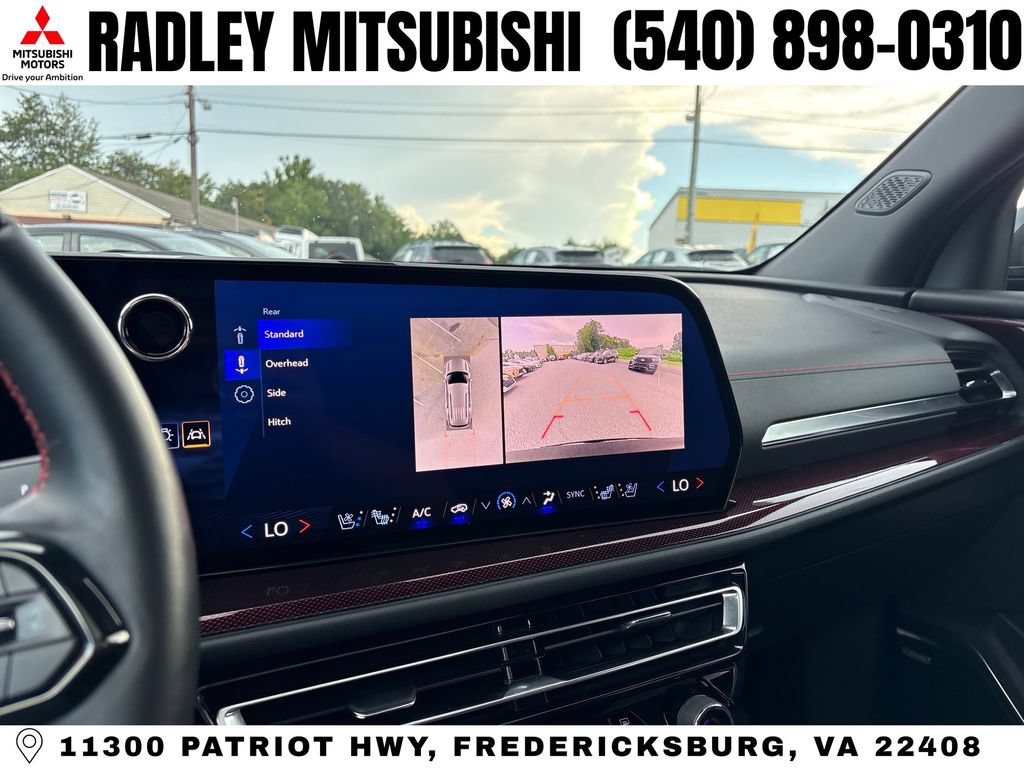 Used 2024 Chevrolet Traverse RS AWD/4WD image 10