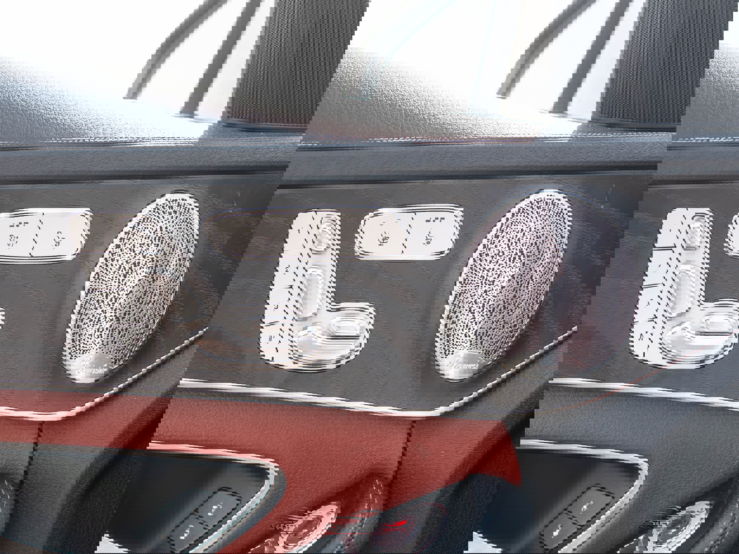 Used 2015 Mercedes-Benz C 400 4MATIC image 39