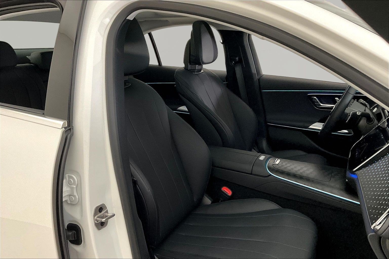 Certified 2026 Mercedes-Benz E 350 4MATIC Sedan image 29