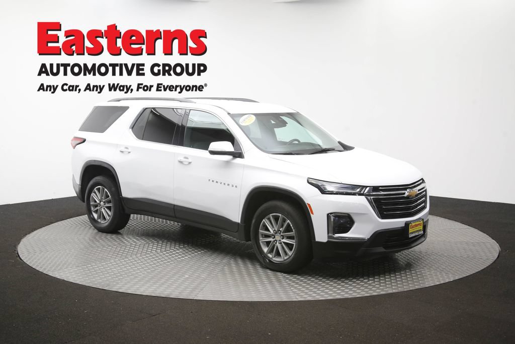 Used 2023 Chevrolet Traverse LT w/ Rear Camera Mirror Package AWD/4WD image 49