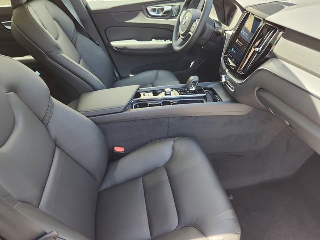 New 2025 Volvo XC60 B5 Core w/ Climate Package image 14