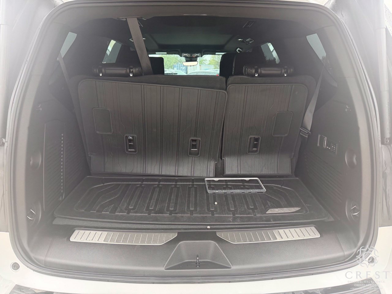 Used 2023 GMC Yukon Denali w/ Denali Reserve Package RWD image 27