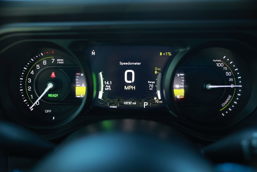 Used 2024 Jeep Wrangler Unlimited Rubicon 4xe image 19