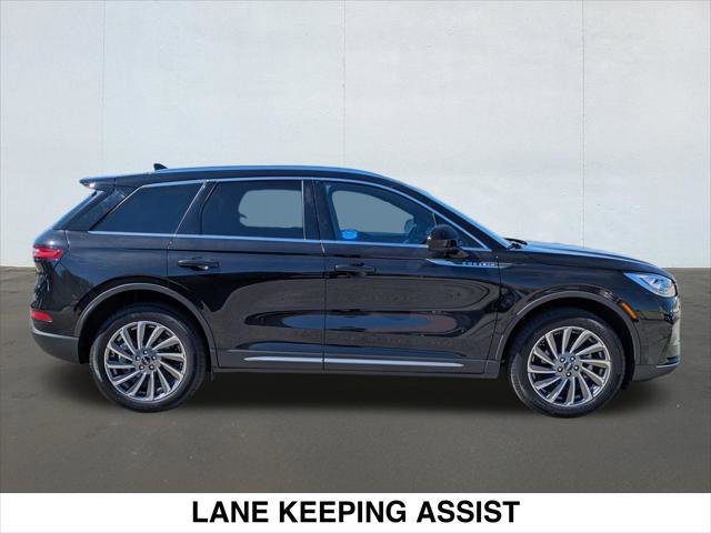 Used 2023 Lincoln Corsair Reserve image 6