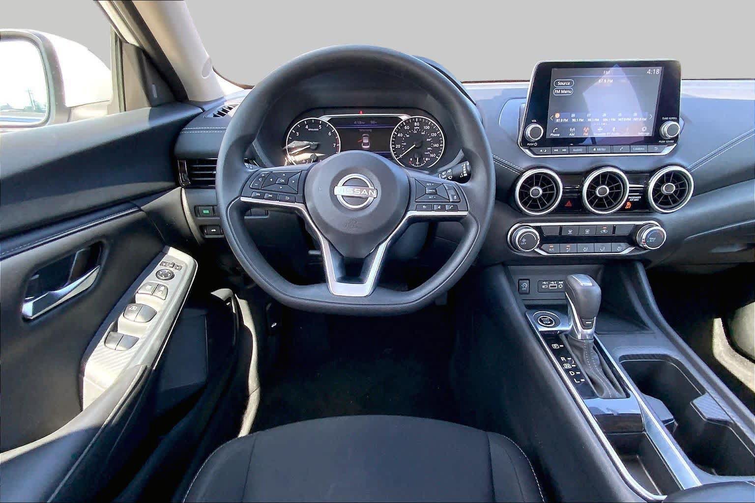 Used 2024 Nissan Sentra SV FWD image 6