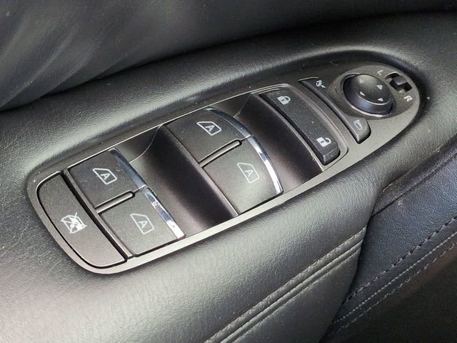 Used 2024 Nissan Armada SL w/ Midnight Edition Package RWD image 32