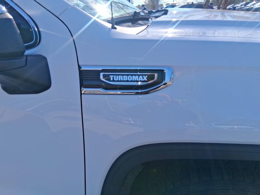 Used 2026 GMC Sierra 1500 SLE AWD/4WD image 8