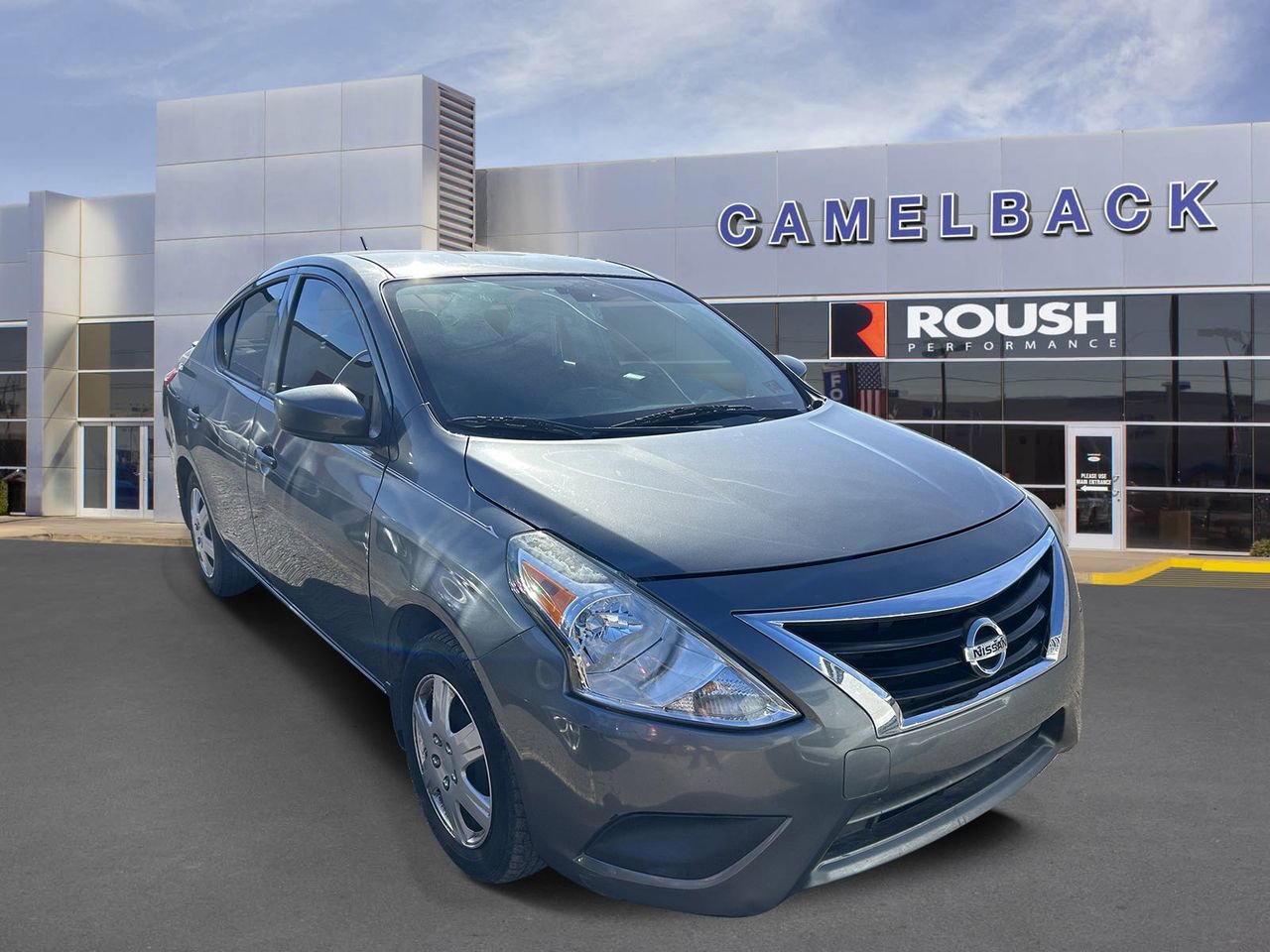 Used 2016 Nissan Versa S Plus image 3