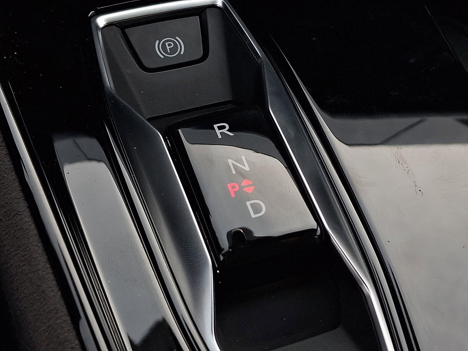 Used 2022 Audi RS e-tron GT w/ Carbon Performance Package image 14