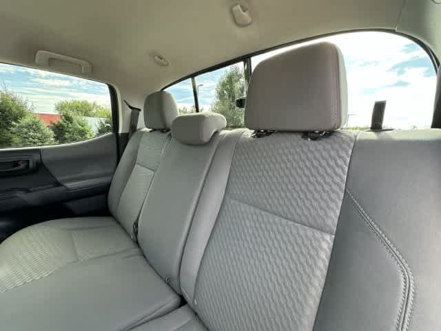 Used 2023 Toyota Tacoma SR AWD/4WD image 15