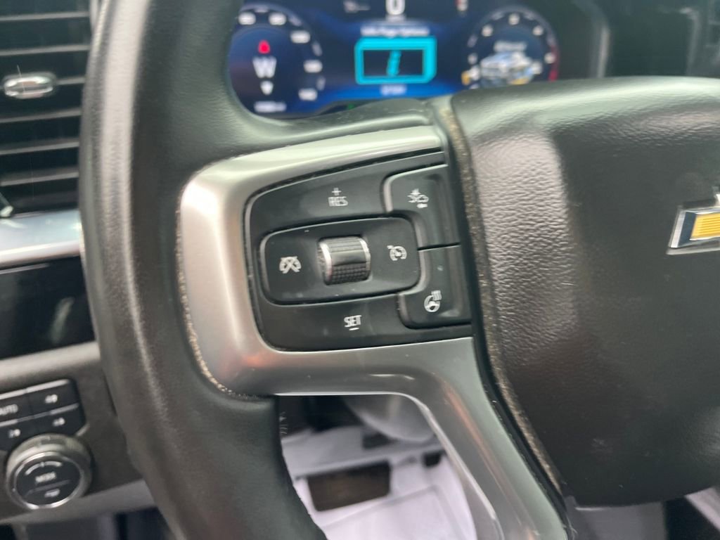Used 2025 Chevrolet Silverado 2500 LTZ w/ LTZ Plus Package image 11