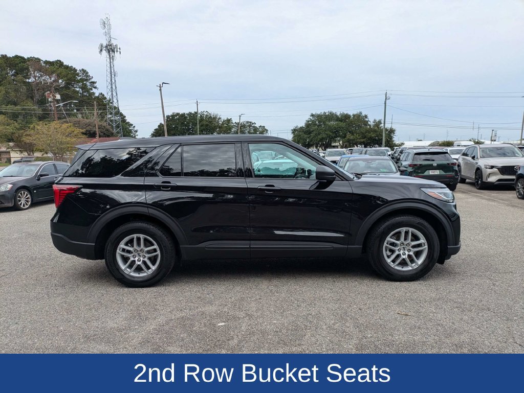 Certified 2026 Ford Explorer Active RWD image 3