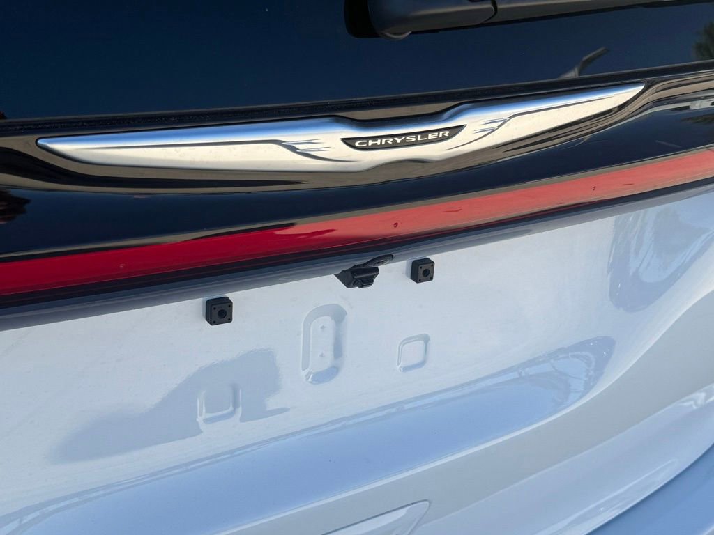 New 2026 Chrysler Pacifica Select image 31