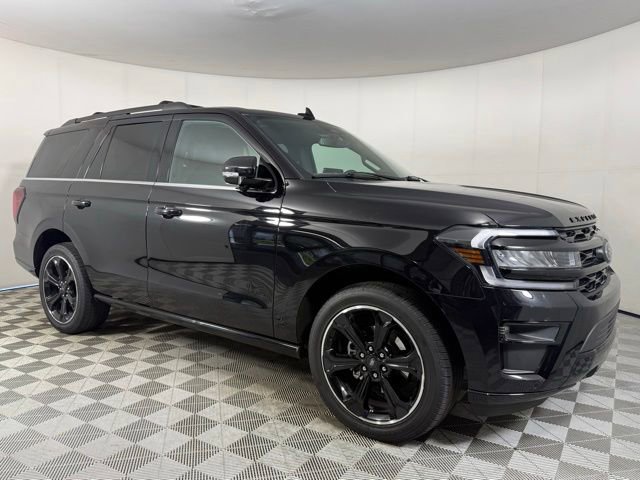 Used 2023 Ford Expedition Limited AWD/4WD image 7