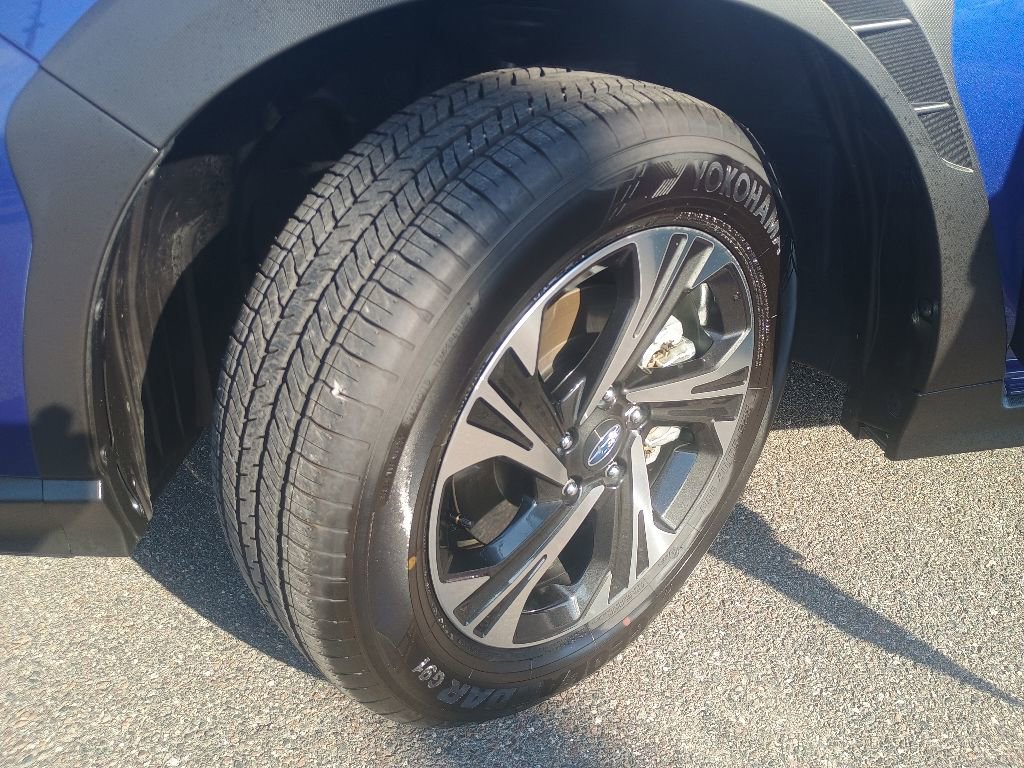 Certified 2025 Subaru Crosstrek 2.0i Premium AWD/4WD image 10
