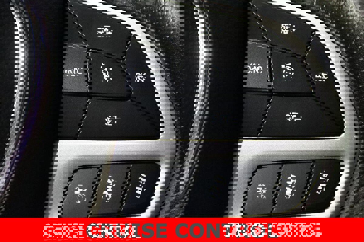 Used 2021 Jeep Grand Cherokee SRT w/ Trailer Tow Group IV image 21