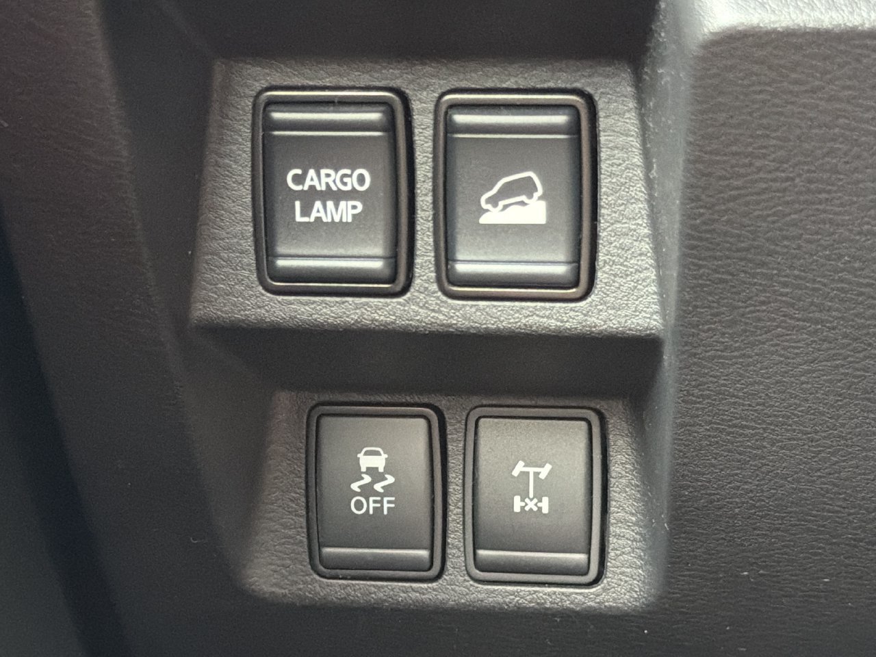 Certified 2024 Nissan Frontier PRO-4X w/ Off-Road Protection Package AWD/4WD image 13