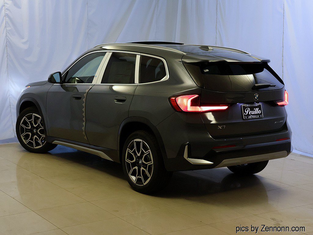 New 2026 BMW X1 xDrive28i w/ Technology Package AWD/4WD image 9