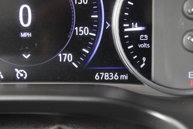 Used 2022 Buick Enclave Premium image 16