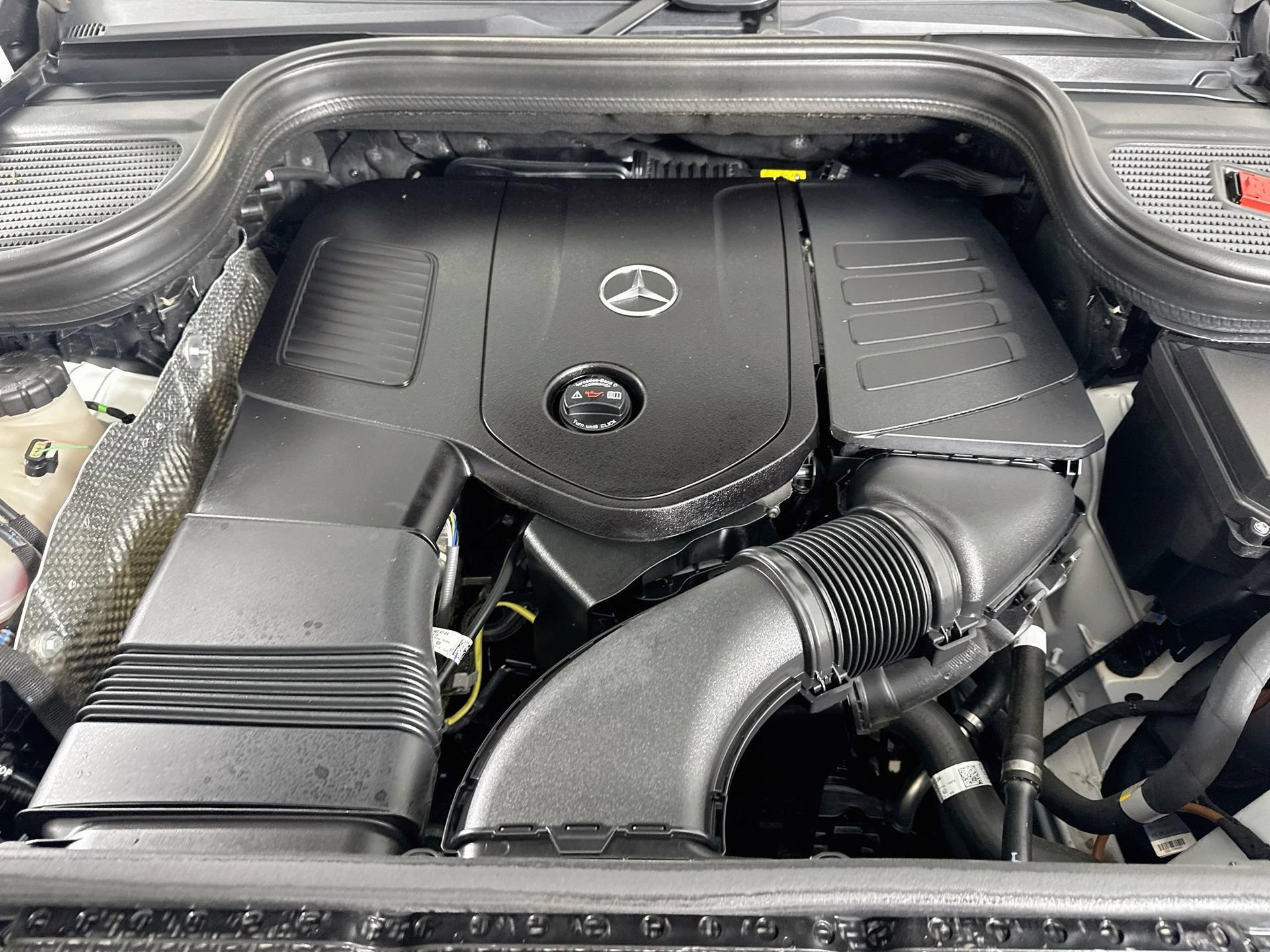 Certified 2026 Mercedes-Benz GLE 350 4MATIC image 32