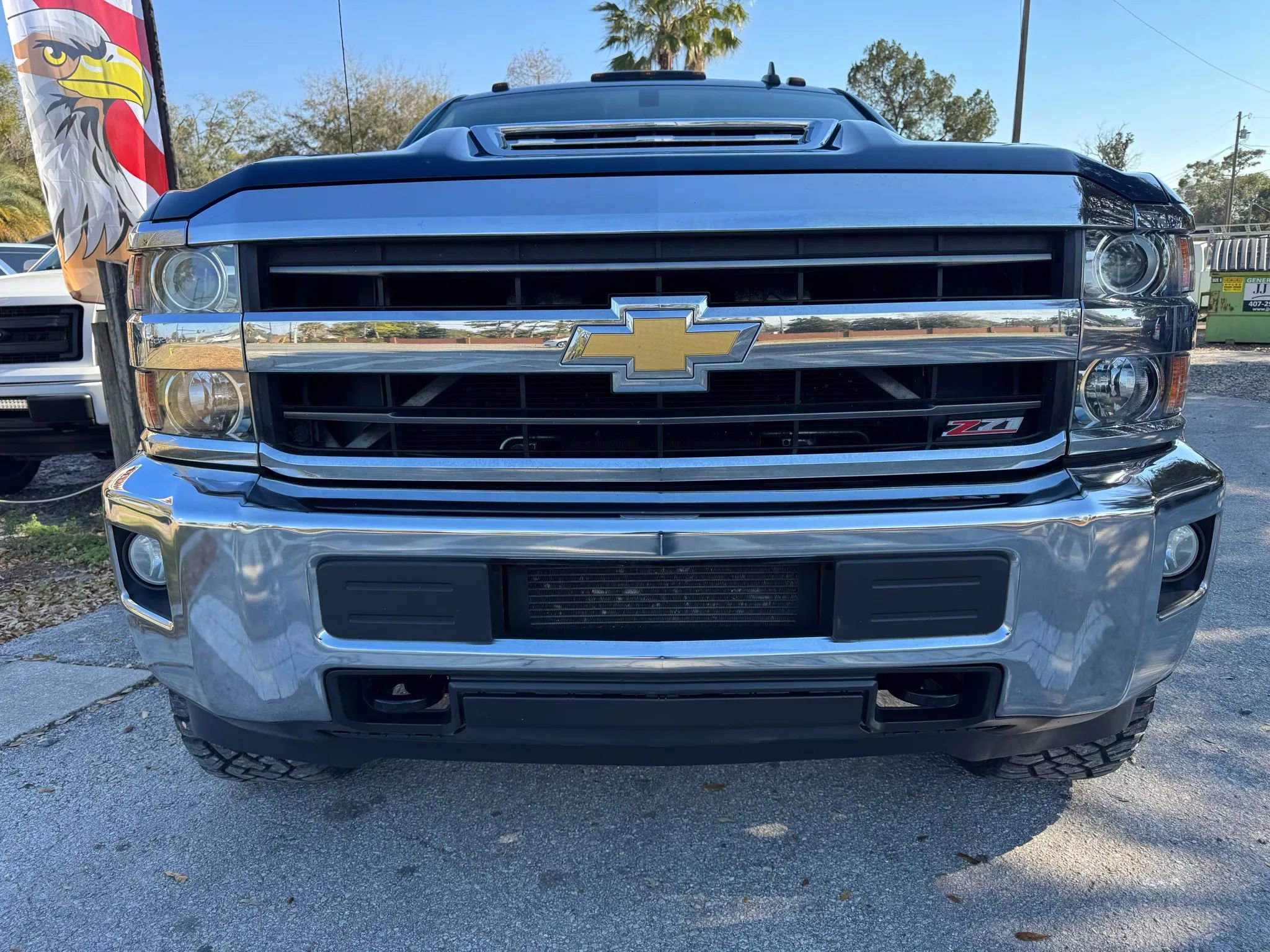 Used 2018 Chevrolet Silverado 2500 LT w/ LT Convenience Package AWD/4WD image 2