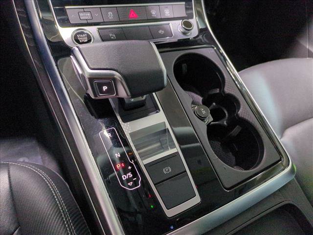 Used 2023 Audi Q8 Premium AWD/4WD image 13
