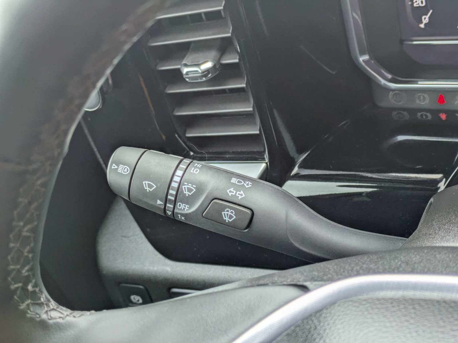 Used 2024 GMC Sierra 1500 Elevation image 27