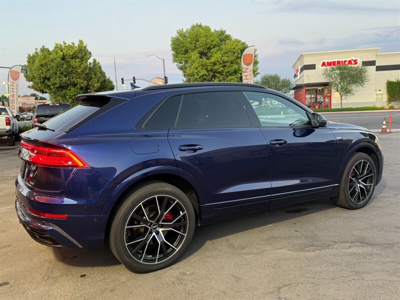 Used 2021 Audi Q8 Prestige w/ Prestige Package AWD/4WD image 15