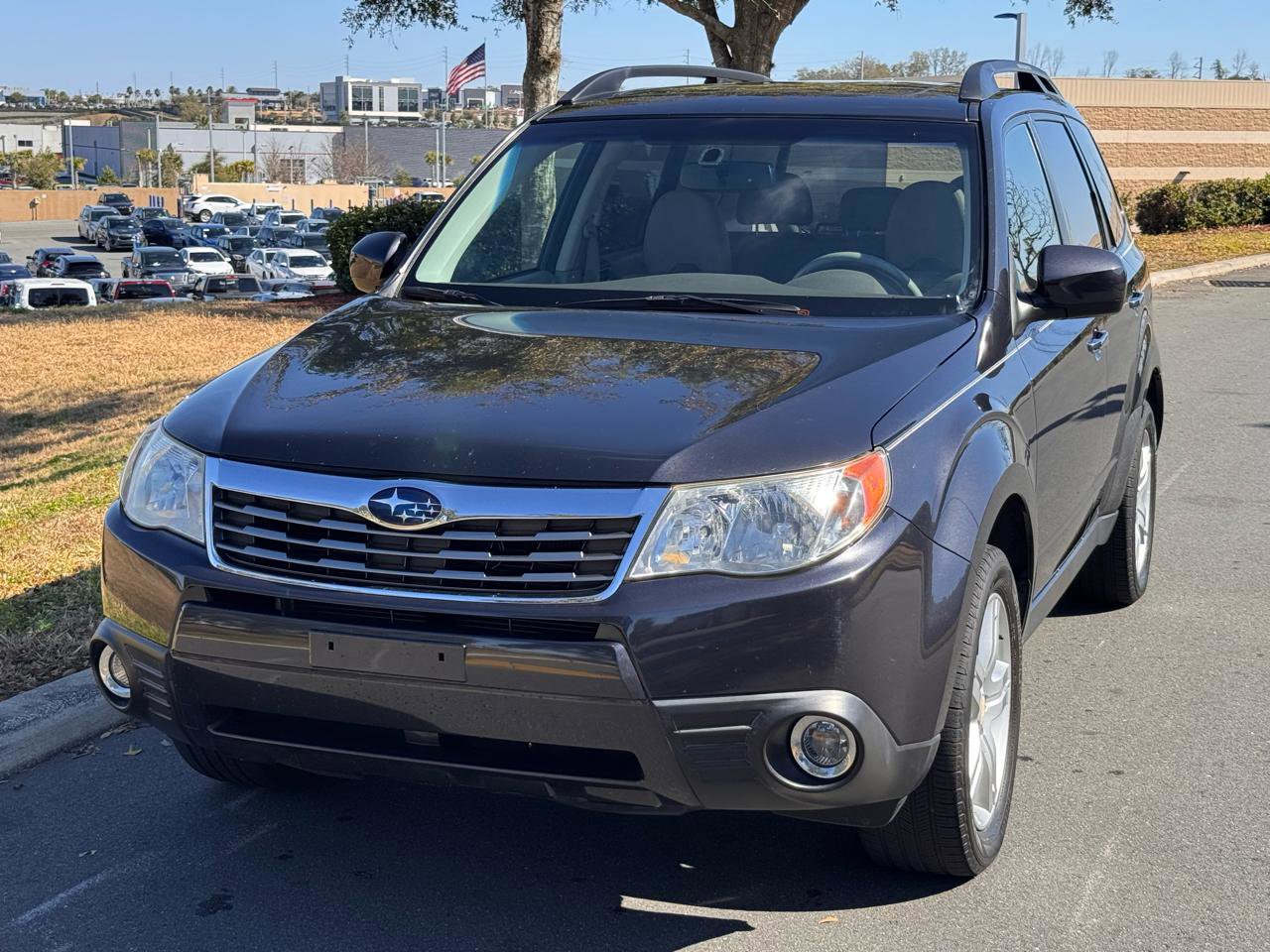 Used 2010 Subaru Forester 2.5X Limited w/ Popular Equipment Group 5B image 3