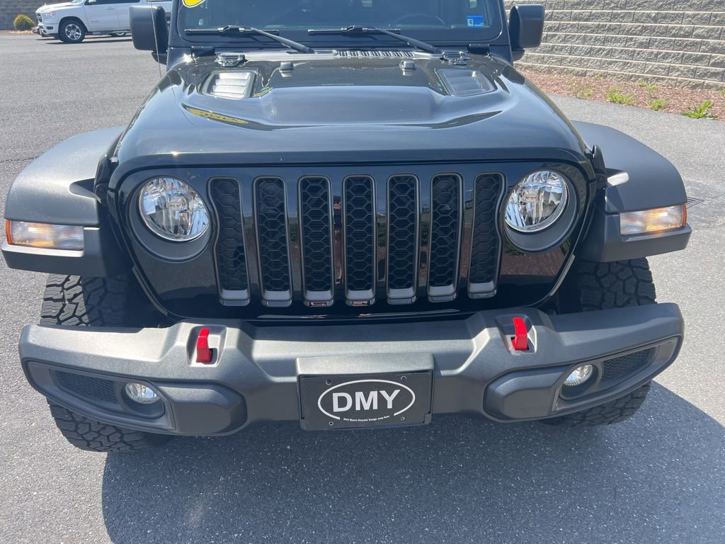 Used 2023 Jeep Gladiator Rubicon w/ Cold Weather Group image 3