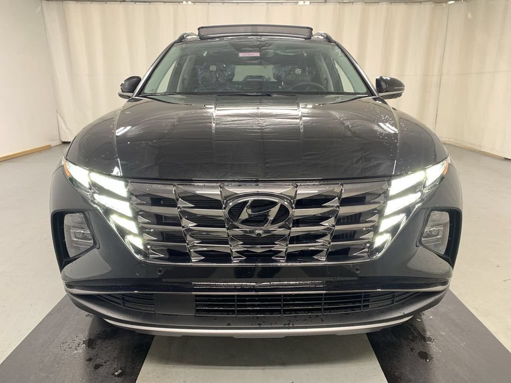 Used 2024 Hyundai Tucson Limited AWD/4WD image 3