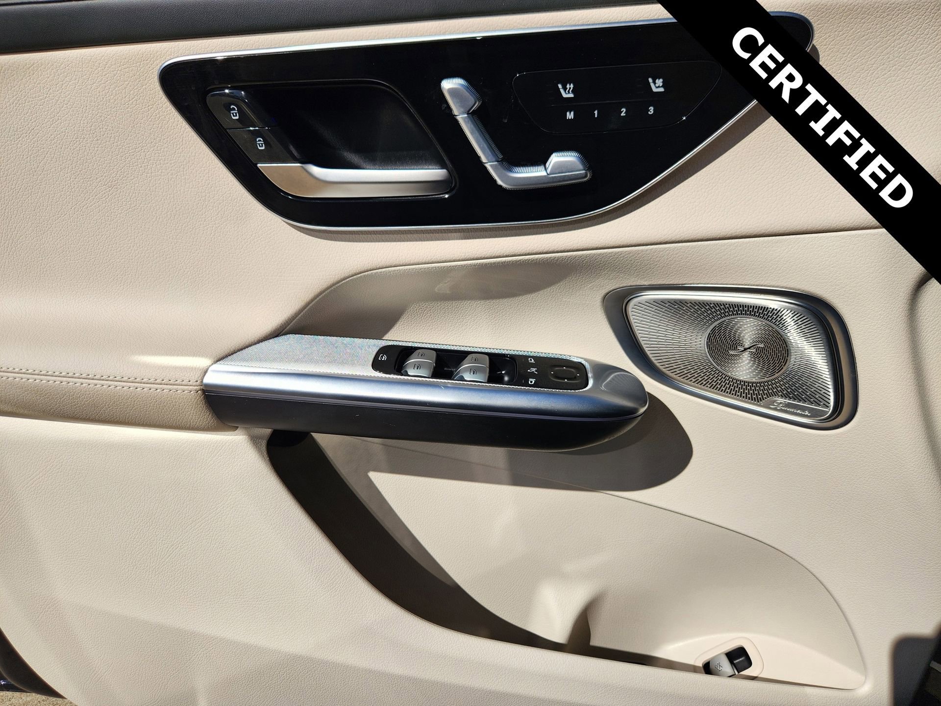 Certified 2023 Mercedes-Benz GLC 300 image 21