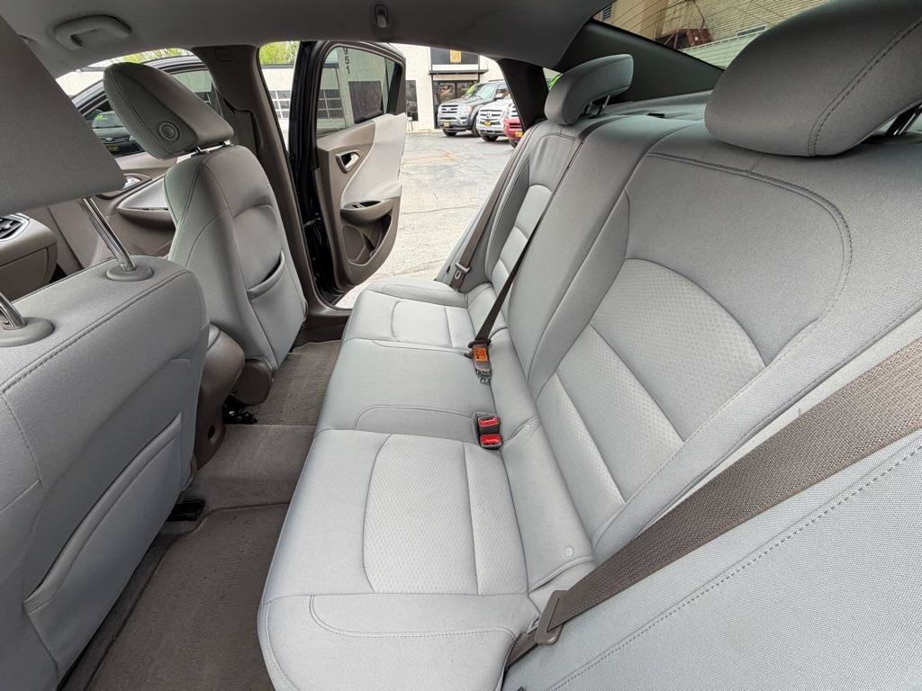 Used 2019 Chevrolet Malibu LS FWD image 13