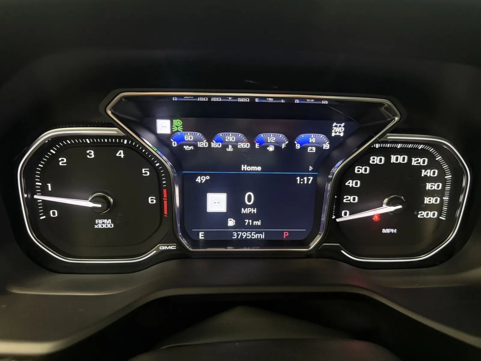 Used 2021 GMC Yukon Denali image 37