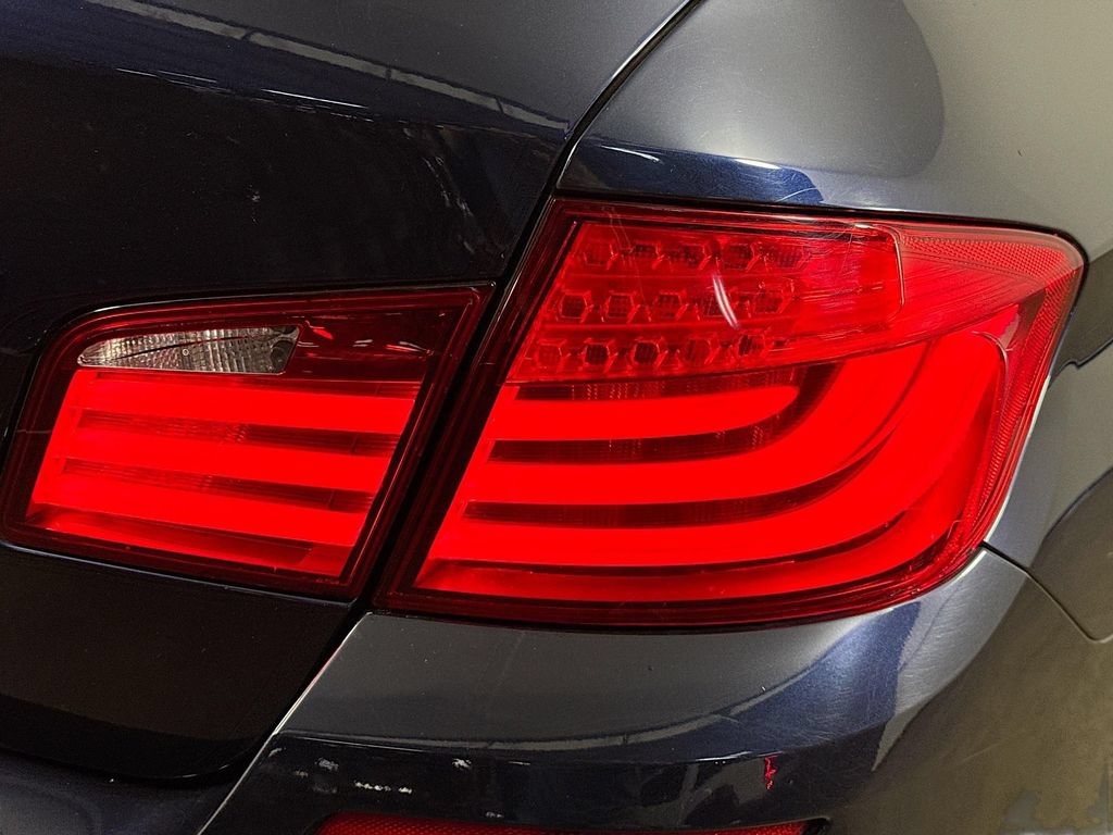 Used 2012 BMW 535i Sedan RWD image 33
