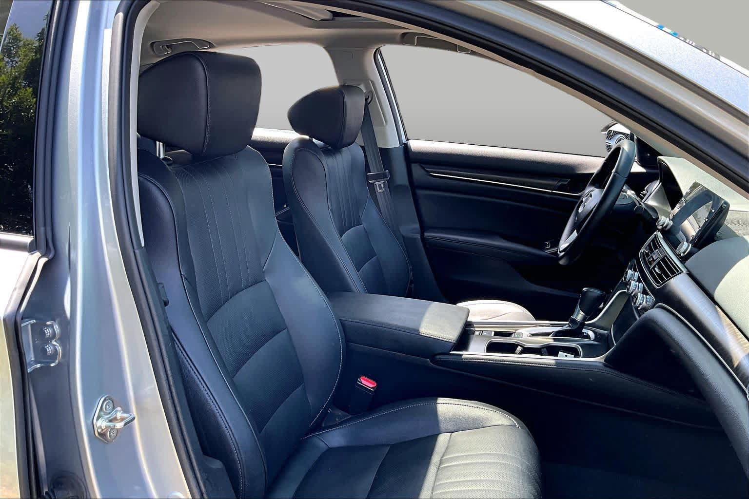 Certified 2019 Honda Accord EX-L image 9