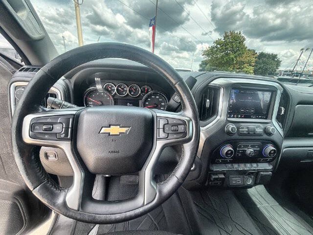Used 2022 Chevrolet Silverado 1500 LT w/ Texas Edition Plus RWD image 11