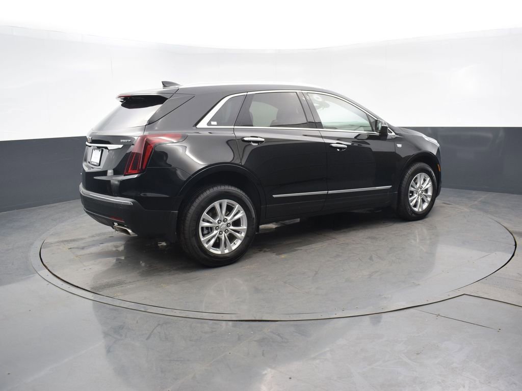 New 2026 Cadillac XT5 Luxury w/ LPO, Floor Liner Package image 6