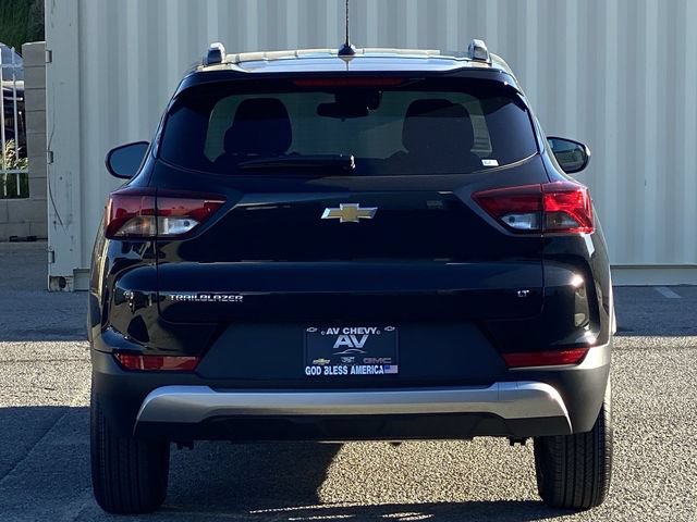 Used 2026 Chevrolet TrailBlazer LT FWD image 14