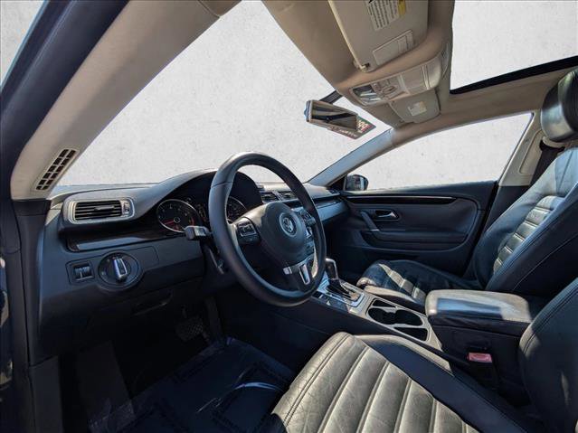 Used 2013 Volkswagen CC Lux image 16