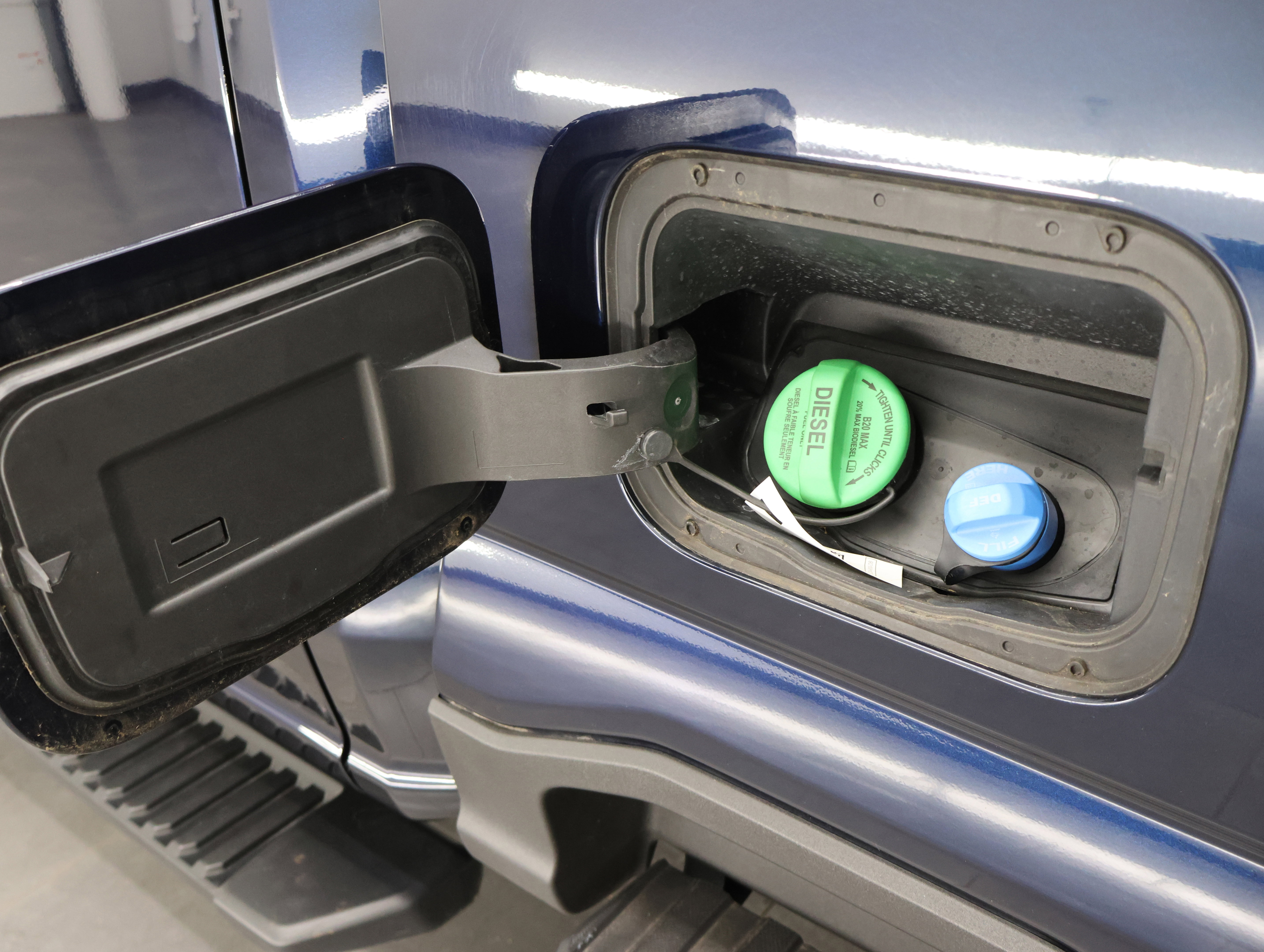 Used 2023 Ford F350 XLT w/ 360-Degree Camera Package image 37