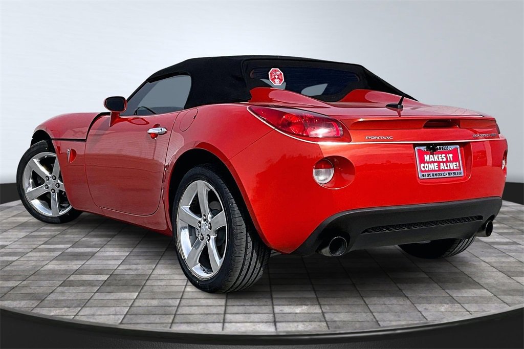 Used 2008 Pontiac Solstice GXP w/ Premium Package image 3