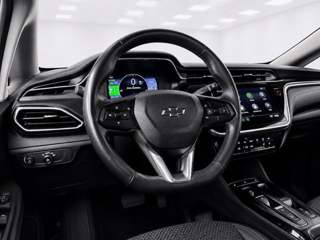Used 2023 Chevrolet Bolt LT FWD image 18