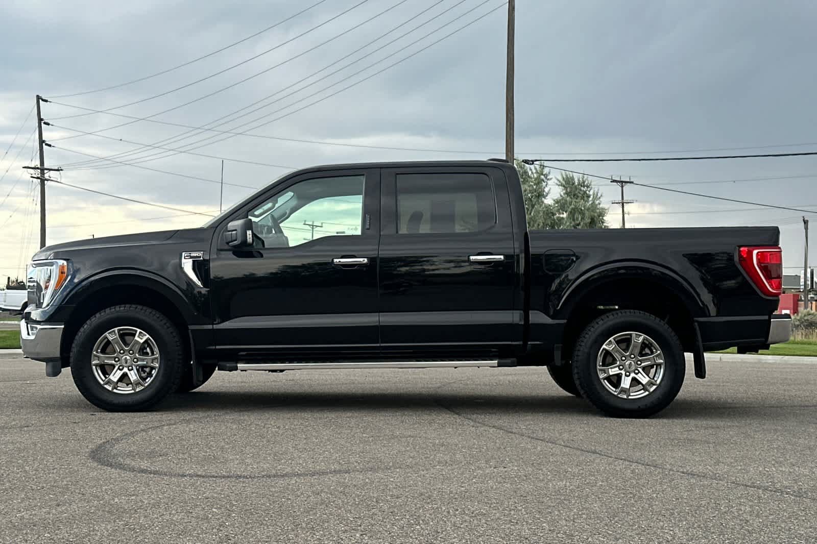 Certified 2022 Ford F150 XLT w/ Equipment Group 302A High AWD/4WD image 5