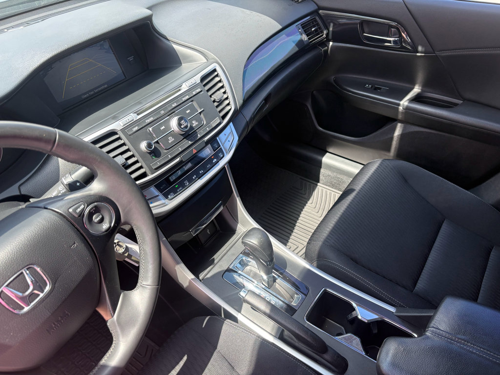 Used 2015 Honda Accord Sport image 16