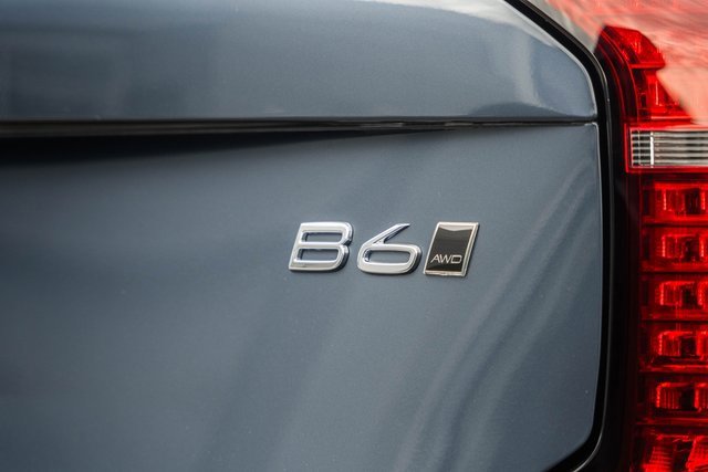 New 2026 Volvo XC90 B6 Plus image 8