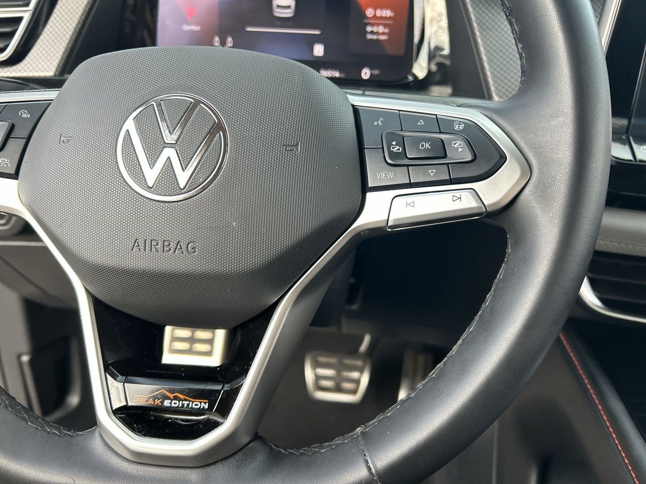 Used 2024 Volkswagen Atlas Peak Edition SEL AWD/4WD image 22