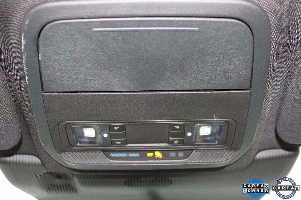 Used 2025 Ford Explorer ST-Line image 27