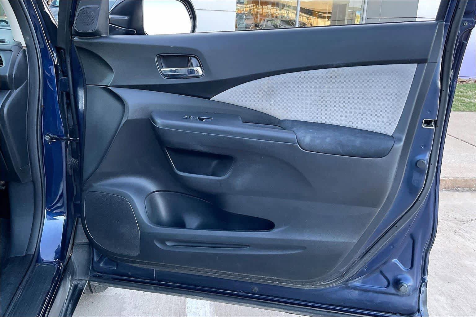 Used 2016 Honda CR-V EX image 23